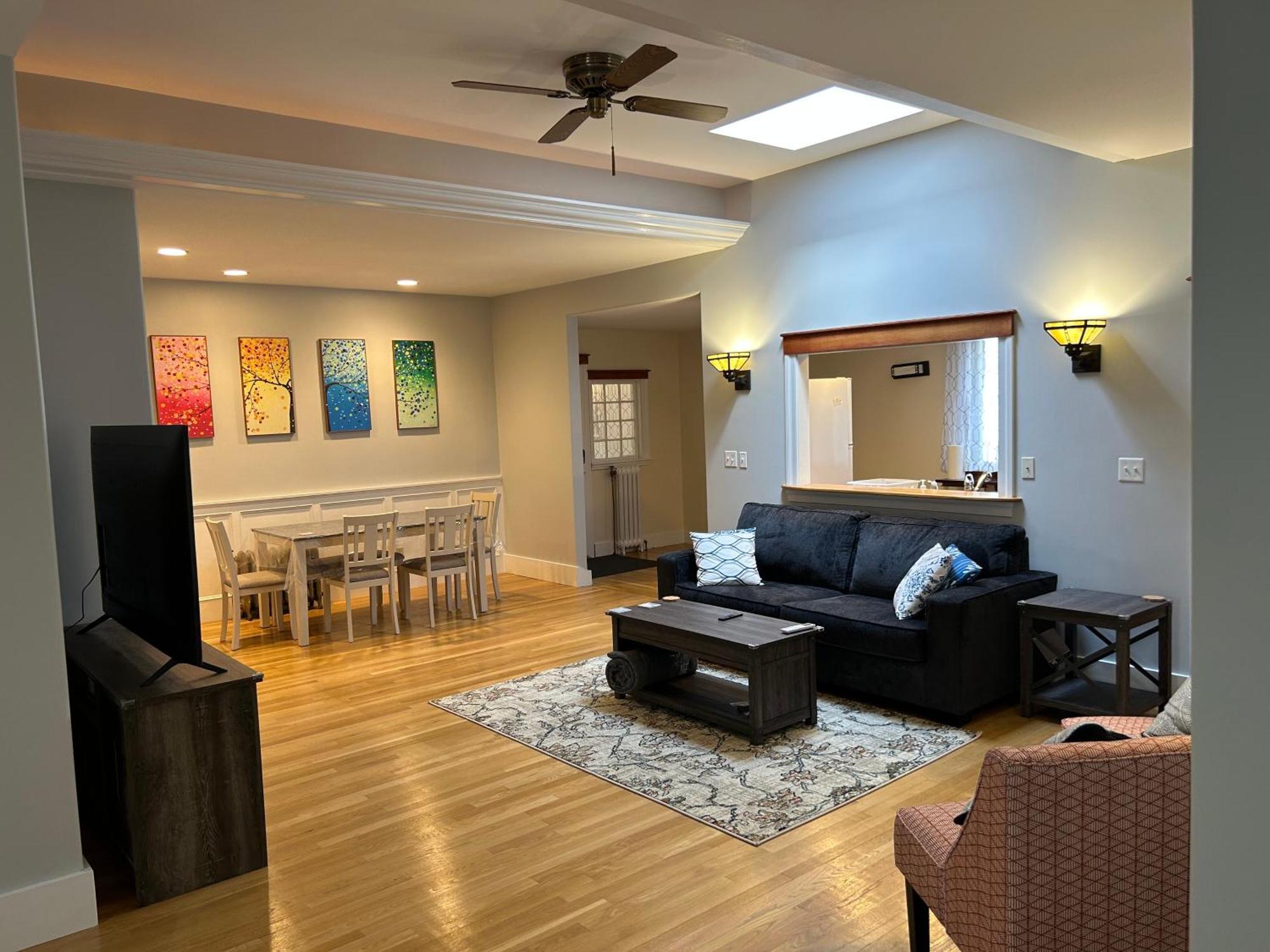 Spacious Medford Gem Exterior foto